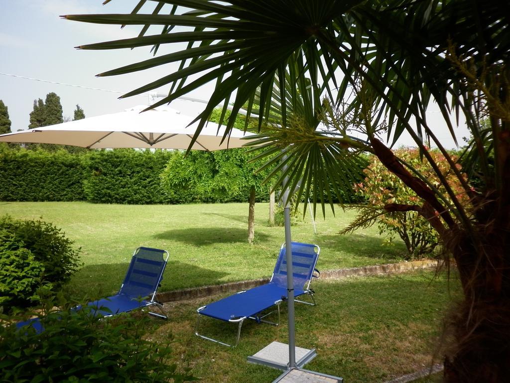 Villa Jolanda Fratte Rosa Habitación foto